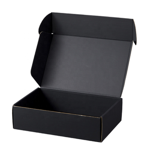 <span class=keywords><strong>Cajas</strong></span> <span class=keywords><strong>de</strong></span> Cartón Corrugado Negro al por Mayor, Bajo MOQ, Ecológicas, <span class=keywords><strong>para</strong></span> Almacenamiento <span class=keywords><strong>de</strong></span> <span class=keywords><strong>Ropa</strong></span>, Regalos y Envío <span class=keywords><strong>para</strong></span> Pequeñas Empresas - Product Image 1
