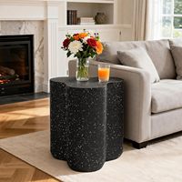 Table d'appoint en oxyde de magnésium en forme de trèfle, table d'appoint décorative en faux terrazzo noir, table d'appoint pour canapé, décoration pour la maison