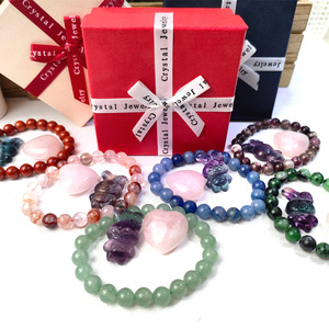 Cristal de guérison spirituelle certifié CE/RoHS Quartz rose arc-en-ciel Fluorite Aventurine rouge Ensemble de bracelets multi-matériaux pour souvenir - Product Image 2