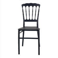 Chaise de salle à manger empilable Napoléon en résine PP, composants de construction pour la location événementielle, mobilier de restaurant et de mariage