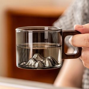 Taza de Té Moderna Reutilizable Ecológica de Vidrio de Borosilicato con Asa de Madera, Pequeña Capacidad de 90 ml para Uso en Oficina y Hogar - Product Image 3