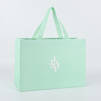 Emballage cadeau de bijoux de boutique en gros personnalisé, écologique, biodégradable, recyclable, ruban multicolore, poignée, nœud, luxe