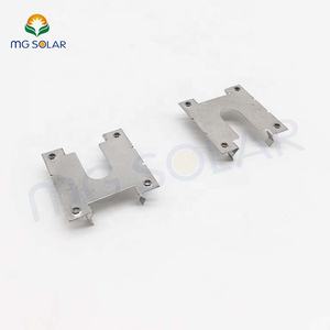 Abrazaderas de conexión a tierra Solar para PV, sistemas de montaje de panel solar, abrazaderas de conexión a tierra para sistemas de montaje PV - Product Image 1