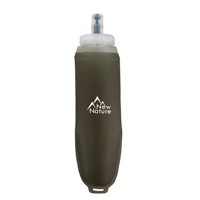 Flacon d'hydratation professionnel TPU de 500ml pour courir Bouteille pliable d'eau douce pliable réutilisable sans BPA
