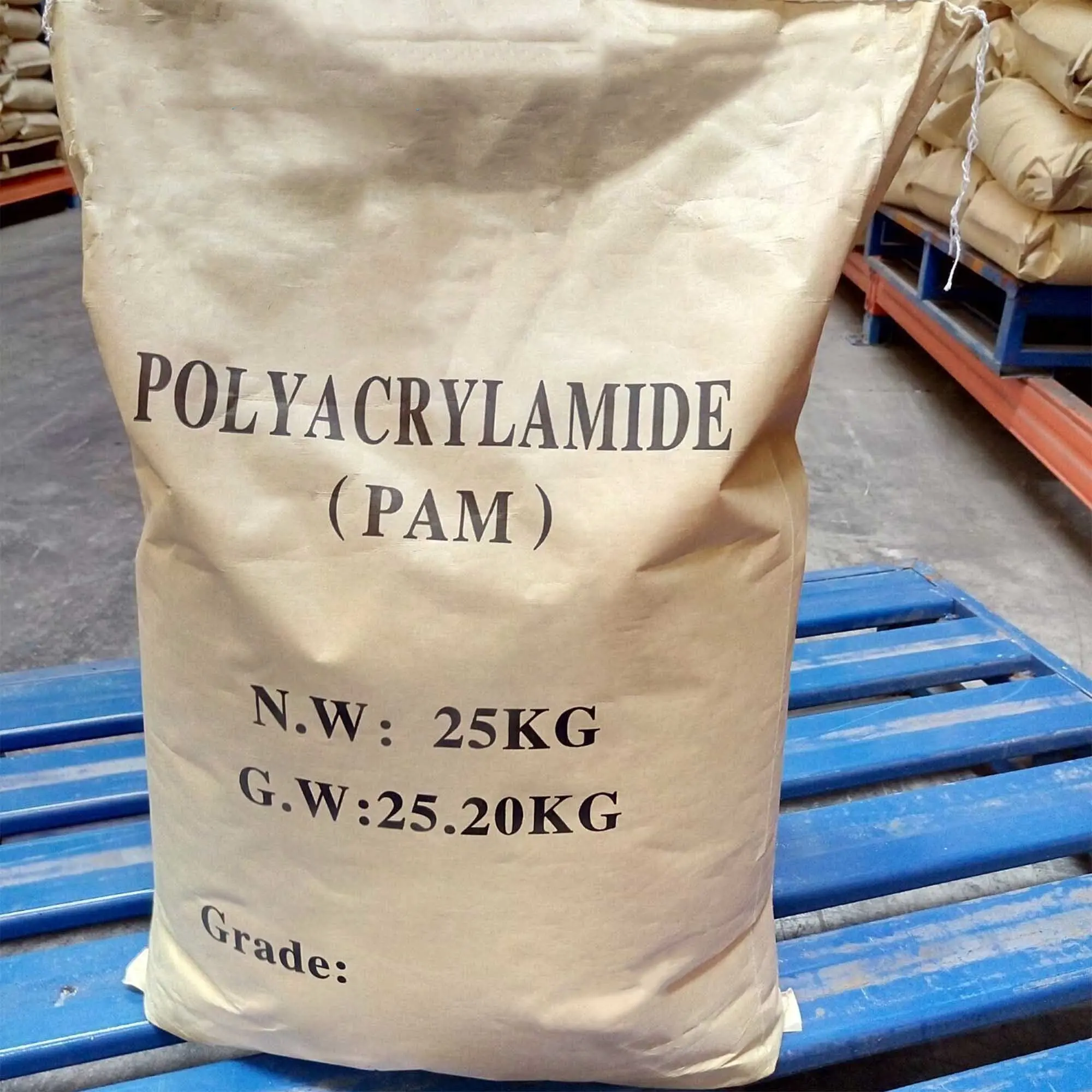 FABRIK PREIS Bohr schlamm Chemisches Bohren kationisches Poly acrylamid PAM cas 9003-05-8 Preis für anionisches Poly acrylamid