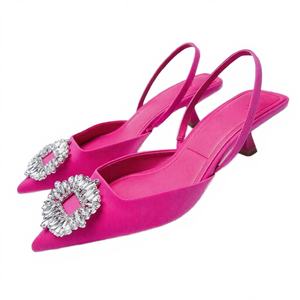 Escarpins de luxe à bout pointu et talons fins, ornés de cristaux brillants, avec bride à boucle, pour femme, chaussures de mariée - Product Image 3