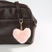 Vente en gros de porte-clés en forme de cœur de 10 cm avec pompon, pompons en fausse fourrure de lapin, porte-clés moelleux et bouffant, chaîne de porte-clés, porte-clés en pompon