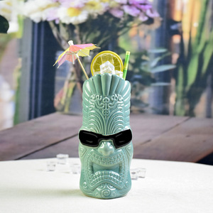 Tiki Wine Glass Party Wineware Taza Tiki de cerámica Gafas de sol personalizadas Taza de cóctel de cerámica para hombres - Product Image 3