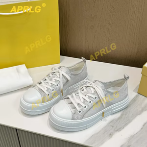 Zapatillas Deportivas de Plataforma con Cordones para Mujer Michaeles, Cómodas y Casuales, con Forro de Cuero Genuino, Planas para Todas las Temporadas Kors - Product Image 6