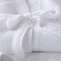 Albornoz de algodón blanco personalizado al por mayor para mujer, estilo gofre, para hotel