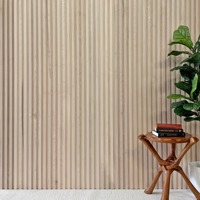 Fournisseur de panneaux muraux en bois style ferme pour systèmes de revêtement mural intérieur et projets d'appartements