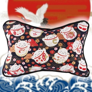 Almohada Cervical para Auto Uni Fit JDM Ukiyo-e, Tela Multicolor, Interior de Lujo, Cojín Anti Fatiga para Asientos Deportivos, Compatible con Todos los Autos - Product Image 6