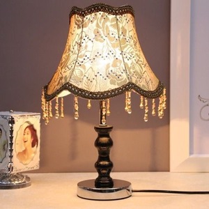 European-Style Retro LED Table Lamp Dimmable Intelligent Sensor Remote Control Modern Creative Design Bedroom Wedding Rooms - Product Image 1