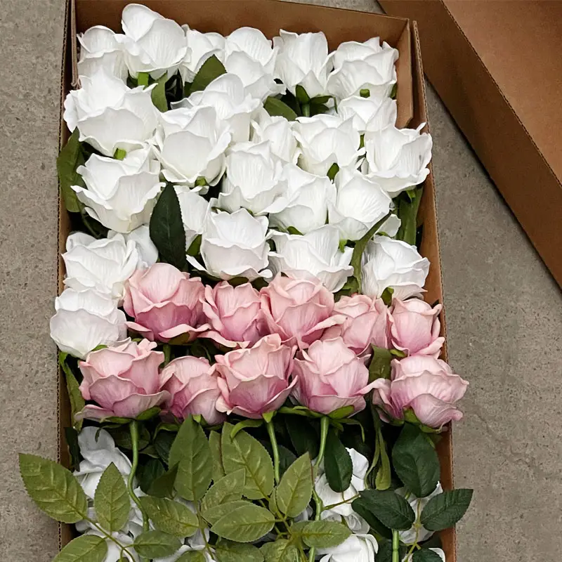 Roses White Artificial Decorative Baby Breath Silk Flowers Wreaths Plants Wholesale For Outdoor Decoration Wedding Artificial