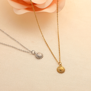 Collar de Cadena Cruzada Simple y Económico al por Mayor <span class=keywords><strong>2026</strong></span>, Colgante de Sol de Acero Inoxidable Dorado, Collar Delicado de Acero Titanio para Mujer - Product Image 5