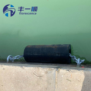 Defensa Marina Pianc 2002 Estándar para Remolcadores, Defensas Cilíndricas de Caucho Natural para Muelles/Embarcaderos, Adecuadas para Barcos y Muelles - Product Image 4