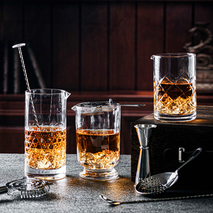 Verre à cocktail moderne soufflé à la main, transparent, sans plomb, de haute qualité, 650 ml, avec pied, pour bar, NOVARE - Product Image 1