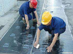 Bitume modifié auto-adhésif Membrane imperméable Couleur Tuiles d'acier sur le toit Toit Sbs Revêtement imperméable auto-adhésif - Product Image 6