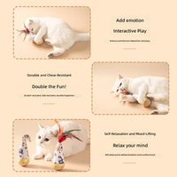 Jouet pour chat en bois Roly-Poly avec plume et clochette pour chatons, personnalisable avec logo OEM, marque privée, commande en gros, faible MOQ, fournisseur d'articles pour animaux de compagnie