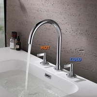Robinet de lavabo moderne Double levier Robinet en laiton chaud froid 3 trous Robinets à double poignée Robinets de lavabo de salle de bain