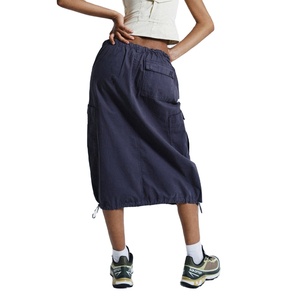 <span class=keywords><strong>Jupe</strong></span> cargo midi grise pour femme la plus vendue - Style vintage Y2K 2024 avec taille <span class=keywords><strong>parachute</strong></span> ajustable - Prix de gros - Product Image 5