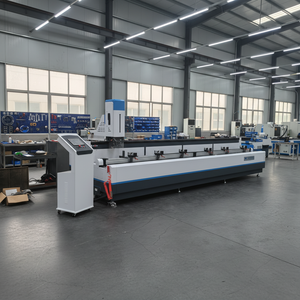 راوتر نسخ CNC مع وحدة تحكم منطقية قابلة للبرمجة ومحامل - دقة عالية بسعر الجملة من المصنع |   آلة صنع النوافذ والأبواب من الألومنيوم والـ UPVC مع شهادة CE - Product Image 2