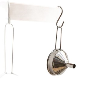 Mini embudo de acero inoxidable con mango para dispensar aceite, uso en cocina - Product Image 2