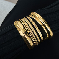 Ensemble de huit bracelets en fer à motif cercle brillant, style minimaliste et polyvalent, chaîne de main tendance, cadeau de créateur de niche