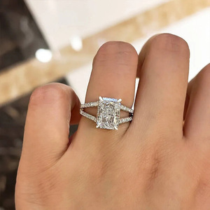 Anello di fidanzamento quadrato a doppio strato per donna, elegante gioiello da dito alla moda - Product Image 3