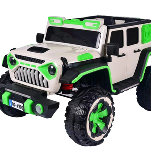 Voiture électrique tout-terrain 12V pour enfants avec jantes étoiles vert néon, calandre agressive et suspension rouge, couleur blanche - Product Image 1