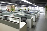 Bureau modulaire de travail en cubique, table de travail modulaire de bureau en cubique pour 2, 4, 6, 8 personnes, mobilier de bureau d'usine