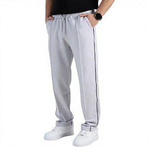 Pantalon de jogging décontracté pour homme grande taille, taille mi-haute élastique, léger, respirant, imperméable, en polyester écologique - Product Image 1