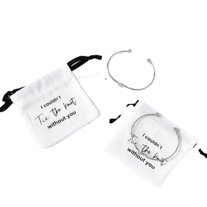 Bolsa de Algodón Portátil Estilo Campestre con Cordón, Pequeña, de 3.9 Pulgadas, para Empacar Joyas, Pulseras, Brazaletes y Collares, Marca Prolucky - Product Image 1