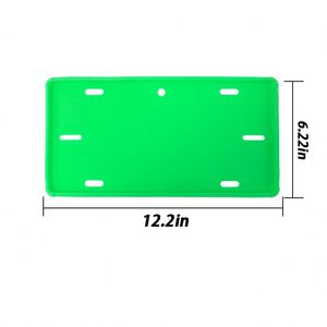 Vente directe d'usine, cadres en silicone colorés, quincaillerie de montage, vis, capuchons, support de plaque d'immatriculation pour voitures américaines - Product Image 3