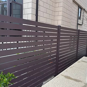 Barrière <span class=keywords><strong>de</strong></span> <span class=keywords><strong>balcon</strong></span> en alliage d'aluminium, clôture extérieure en <span class=keywords><strong>grille</strong></span> <span class=keywords><strong>pour</strong></span> la protection <span class=keywords><strong>de</strong></span> l'intimité, clôture en métal <span class=keywords><strong>pour</strong></span> cour <span class=keywords><strong>de</strong></span> villa - Product Image 5