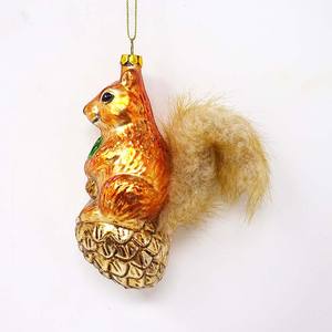 Vente en gros de produits de roman de Noël mignon bonhomme de neige assis sur un panier à <span class=keywords><strong>poisson</strong></span> décoration de pêche - Product Image 1