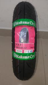 Neumático de Motocicleta y Scooter de Alto Rendimiento Resistente a Pinchazos 90/90-12, Alta Calidad y Precio Económico desde Vietnam - Product Image 5