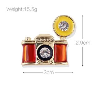 Broche Unisex Plateado de Aleación con Diseño de Cámara Vintage Bluehawk, Estilo Europeo Americano, Novedad Transfronteriza, Venta al por Mayor - Product Image 3