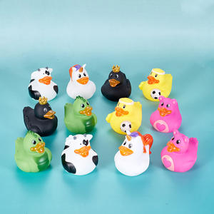 Pato Amarillo con Rociador de Agua, Personalizable con Logotipo, para Niños de 2 a 4 Años, Unisex, de Plástico Colorido, Diseño Único de Animal de Dibujos Animados - Product Image 2