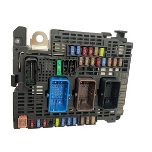 Caja de Fusibles Debajo del Capó del Motor, Piezas de Automóvil, BSM AB4 Z04 Z06 Z07 Z29 OE 9810719280 1607285280 para Peugeot 508 <span class=keywords><strong>Citroen</strong></span> <span class=keywords><strong>DS5</strong></span> - Product Image 1