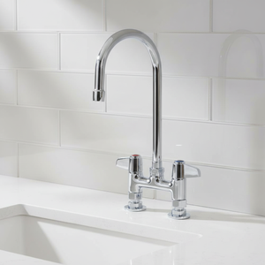 Robinet de cuisine industriel de haute qualité à double poignée, en laiton chromé, à montage sur plan, avec bec large pour lavabo, fonction eau chaude/froide - Product Image 3