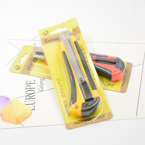 Venta directa de fábrica de cuchillos multiusos, cortadores de papel, cuchillas industriales grandes y gruesas de 18 mm, cuchillos para papel pintado. - Product Image 5