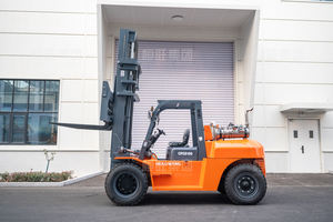 Montacargas a Gasolina CE 5T/7T/10T, Versátiles, Aptos para el Hogar y la Granja, Varias Toneladas, Opciones de Altura, Personalizables - Product Image 5