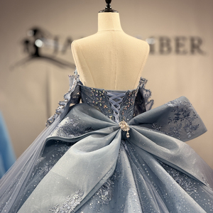 Robe de bal élégante LSBB61 avec strass, coupe Empire, motif floral bleu, perles, appliques en dentelle et nœud pour Quinceañera - Product Image 6