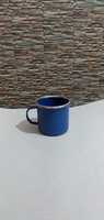 Taza de Té de Hierro Fundido con Borde Esmaltado en Negro y Azul, Aislamiento Térmico de 6 Horas, Diseño Clásico con Asa, Ecológica, Apta para Lavavajillas