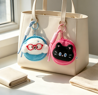 En gros, mini pochette de rangement à fermeture éclair et porte-monnaie en peluche, motif animal de dessin animé mignon, avec porte-clés et cordon tressé, pour breloque de sac et cadeau