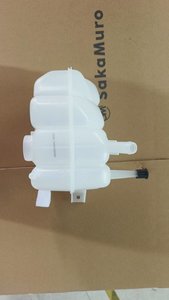 Bình Chứa Nước Giãn Nở Có Nắp EB3G-8K218-AC Bán Chạy Cho Ford RANGER 2016-2018 Mazda BT-50 2018- - Product Image 2