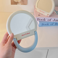 Nouvelle Arrivée Direct Usine : Miroir de Maquillage Portable HD Simple et Coloré pour Bureau, à Suspendre