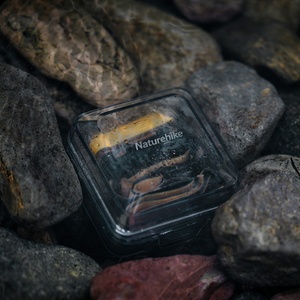 ไฟฉายคาดศีรษะ <span class=keywords><strong>Naturehike</strong></span> สำหรับกิจกรรมกลางแจ้ง ตั้งแคมป์ เดินป่า กันน้ำระดับ IP68 ใช้แบตเตอรี่ AAA ปรับมุมได้ เหมาะสำหรับตกปลา - Product Image 5