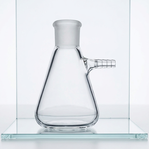 Fiole Erlenmeyer en borosilicate MAYALAB avec joint moulé 14/20 et raccord latéral pour tuyau - Product Image 3